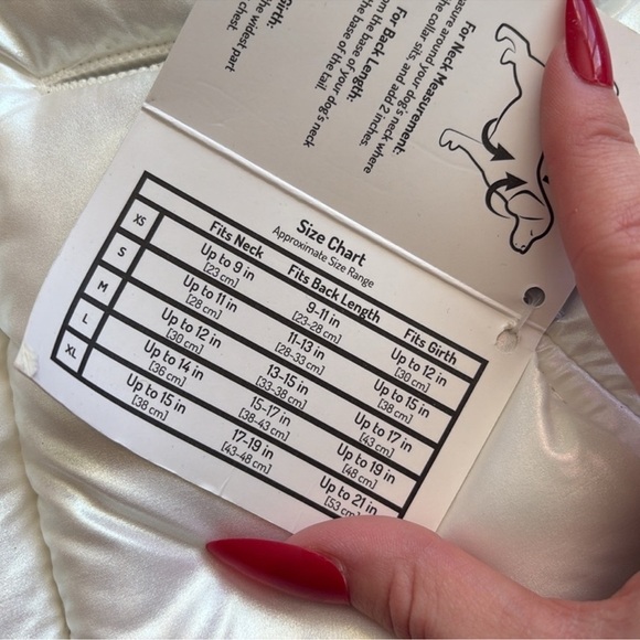 Fabdog Iridescent Pet Puffer Jacket – Size L | New with Tags | Cozy Luxe | - Picture 4 of 4